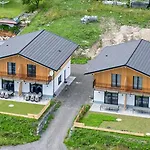 Dual, 2 Mit Sauna, Naehe Pressegger See, Skibus Zum Nassfeld